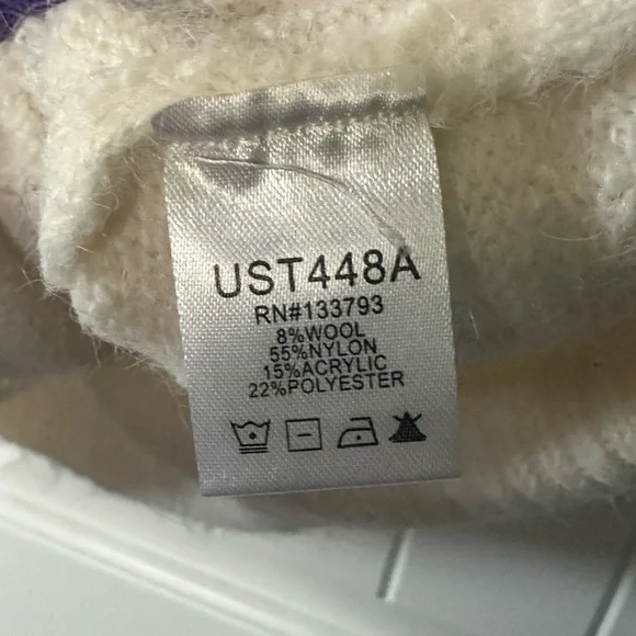 POL Cream Strawberry Knit Sweater | Short Sleeve - Picture 3 of 3